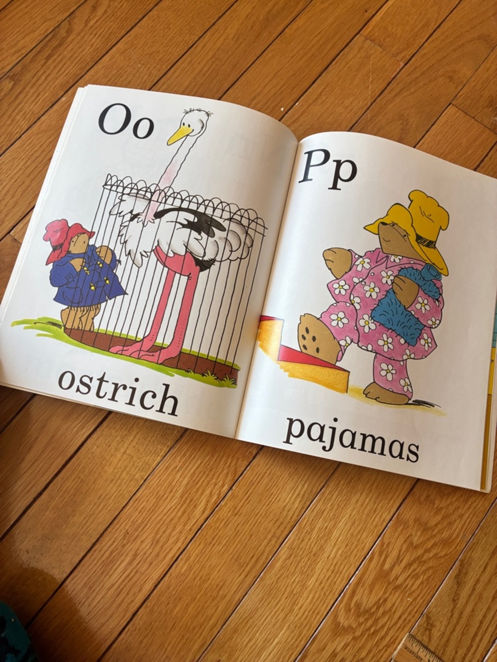 Vtg. Paddington Books (1996) & Plush (2011) - Picture 4 of 16